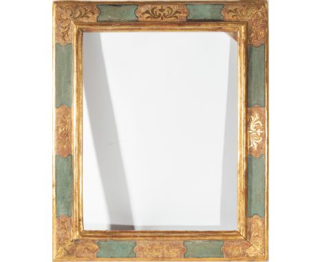 Gold on the edges and sides and green stripes, external measurements: 67 x 56, light measurements. 52.5 x 41cm