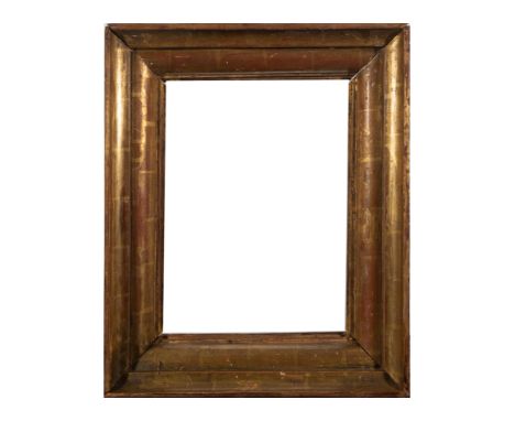 In gilded carved wood. Light measures: 41.5 x 31 cm. External measurements: 55 x 45 cm