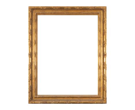 In gilt and polychrome wood. Light measures: 95 x 74 cm. External measurements: 112 x 88 cm
