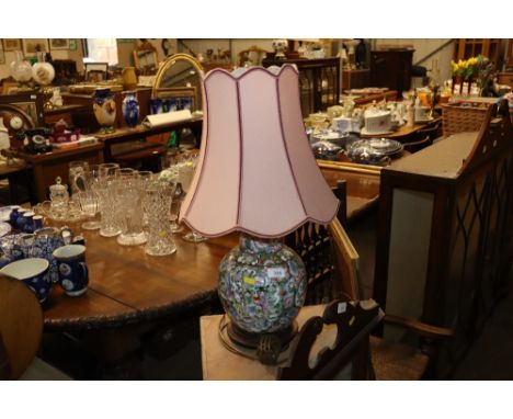 A Canton pattern baluster table lamp complete with shade