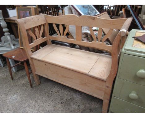 VINTAGE PINE BENCH SEAT, WIDTH APPROX 105CM, WITH INTEGRATED STORAGE BOX TO SEAT