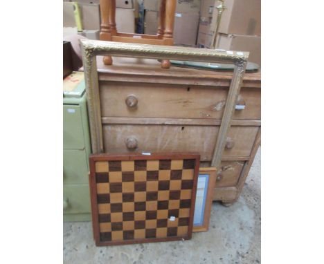 CHESS BOARD TOGETHER WITH A VINTAGE GILT FRAME ETC, CHESS BOARD APPROX 52CM