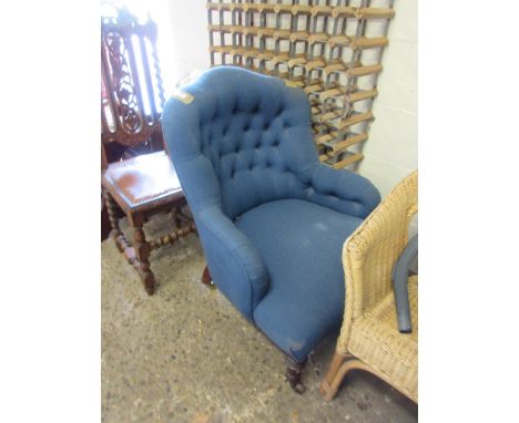 BUTTON BACK UPHOLSTERED BEDROOM CHAIR, HEIGHT APPROX 87CM 