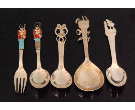 Two mid 20th Century Danish silver spoons, one cast with a motif of a ballerina and a soldier, stamped 830S, Horsens Solvvare