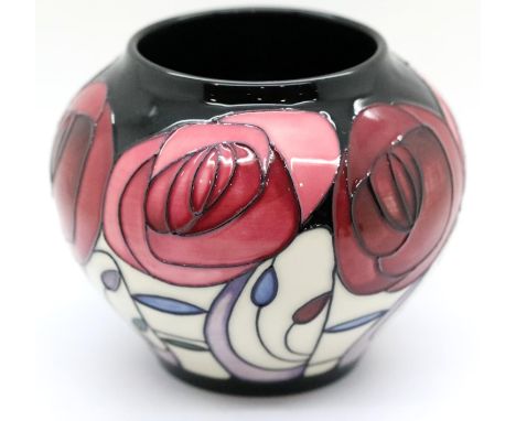 Moorcroft Bella Houston design bulbous vase, H: 10 cm. P&amp;P Group 2 (£18+VAT for the first lot and £3+VAT for subsequent l