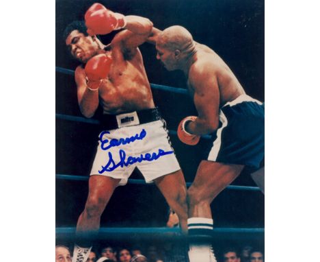 BOXING: A good selection of signed 8 x 10 photographs by various heavyweight world champions boxers comprising George Foreman