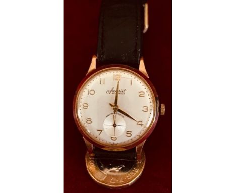 ACCURIST 21-JEWELS GOLD COLOURED WRISTWATCH (PROBABLY 9ct), RETIREMENT INSCRIPTION ON REVERSE FROM CL LTD (CAMMELL LAIRDS) 