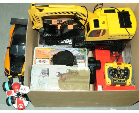 Group of mainly boxed RC cars to include Nikko Frame Buggy Thunder Eagle, Rastar F138, Taiyo Jet Hopper, Top Gear Water-Jet, 