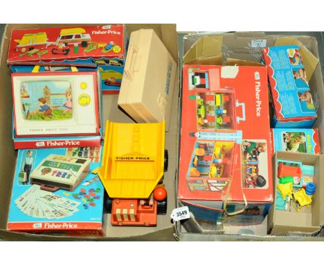 Fisher Price a mainly boxed group to include Playhouse, Mini-Bus, TV, Play Desk and other similar. Conditions generally appea