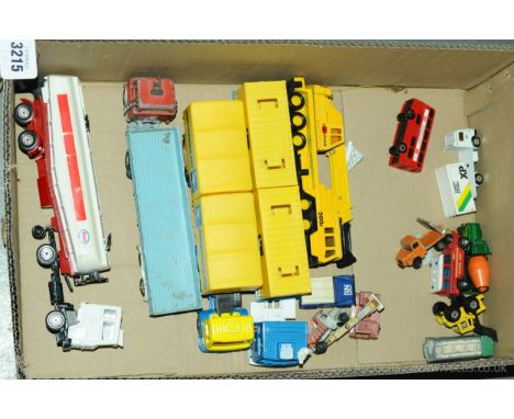 Corgi (Major), Matchbox (Super Kings), Matchbox Regular Wheels and similar a unboxed diecast group of mainly Commercial vehic