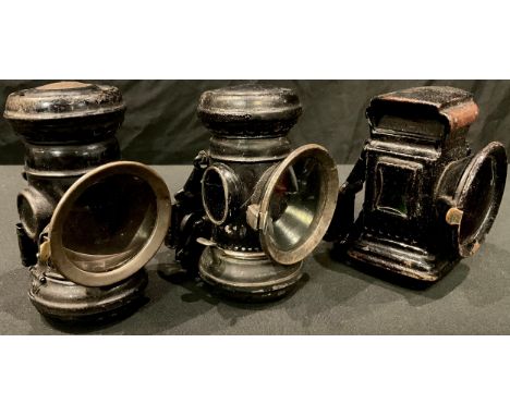 A Powell &amp; Hammer carbide cycle lamp; others similar (3) 