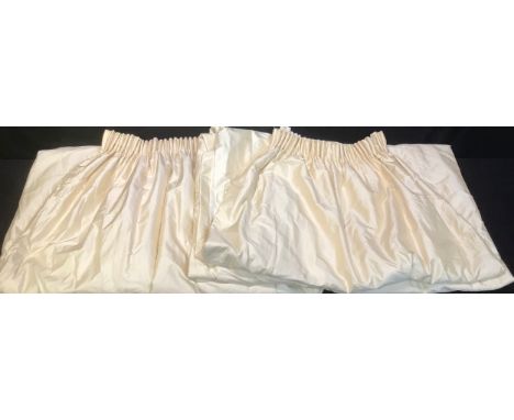 Textiles - a large pair of silk interlined curtains, each curtain 250cm long, 197cm wide 