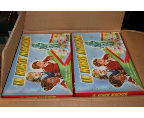 A BOX OF TWELVE LE ROBOT MAGIQUE BOARD GAMES