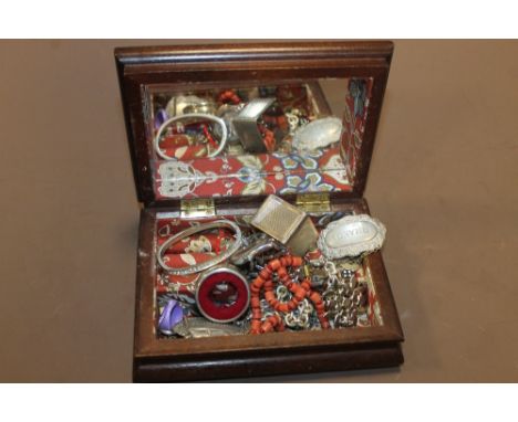 A BOX OF COSTUME JEWELLERY ETC TO INCLUDE A SILVER NAPKIN RING