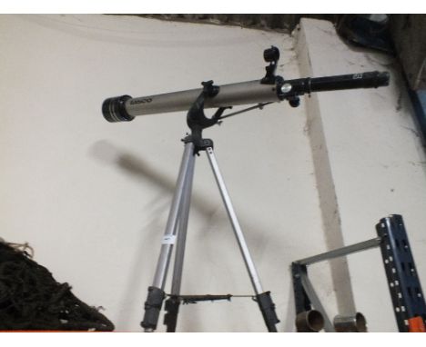 A TASCO TELESCOPE WITH TRIPOD