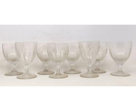 A set of eight glass rummers, and assorted other glassware (qty)