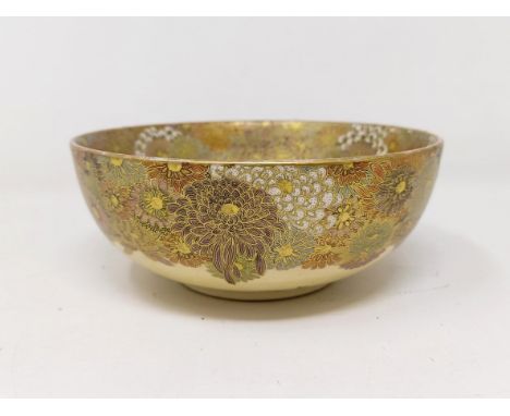 A Japanese Satsuma bowl, decorated flowers, 15 cm diameterRubbing to the guilt, mainly found around the rim of the bowl, some