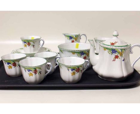 Thomas Foresters Phoenix ware tea service Condition report: see terms and conditions