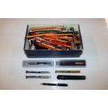 A box containing various stationery to include Par