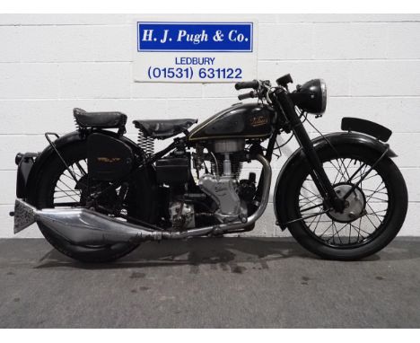 Velocette MAC motorcycle. 1952. 350cc. Frame no. 11778 Engine no. 18077 Engine turns over with compression. MOT until 20.7.24