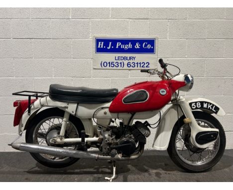 Ariel Arrow Sports motorcycle. 1962. 250ccEngine turns over with good compression. Good original example.Reg. 58 WKL, V5 and 