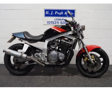 Suzuki GSXR1100H motorcycle. 1052cc. 1987.Modified streetfighter. This bike has been stored for 4 years. Engine runs but will