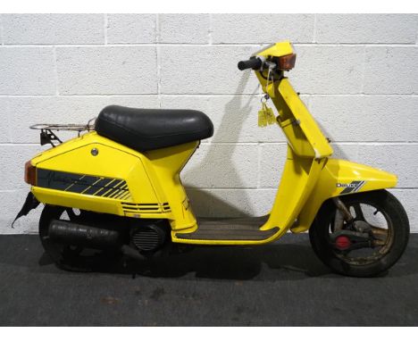 Honda Melody moped. 1985. 49cc. Engine turns over. Reg. B727 YOD. V5. Keys. 