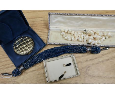 Boxed Estee Lauder compact, Miser type purse with woven and beadwork detail, cased mother of pearl necklace, pair of jet and 