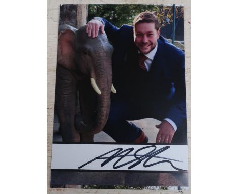SAINT LEONARD'S HOSPICE FUNDRAISING LOT - Signed Angus Ashworth Yorkshire Auctioneer photo 