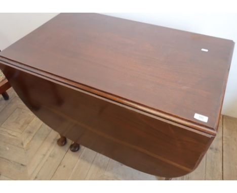 Mahogany drop-leaf gate leg table (width 92cm) 