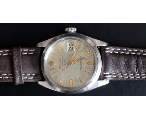 Gents Rolex Oyster Perpetual Date, Superlative Chronometer Wristwatch, Model Ref 1500 Serial Number 697331, Champagne Dial, B