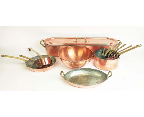 COLLECTION OF COPPERWARE, comprising batterie de cuisine, consisting of 9 graduated pans, fish poucher, chocolate bowl, ladle