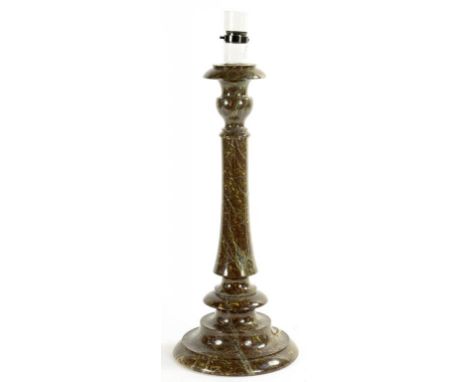 A VICTORIAN TURNED CORNISH SERPENTINE CANDLESTICK, 39CM H, ADAPTED AS A LAMP