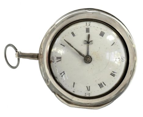 A GEORGE III SILVER PAIR CASED VERGE WATCH WITH ENAMEL DIAL AND ORIGINAL STEEL 'BEETLE AND POKER' HANDS, THE BACKPLATE ENGRAV