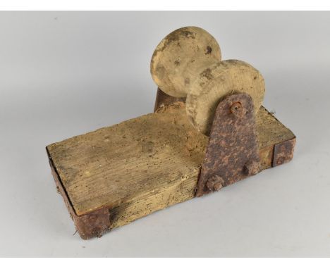 A 19th Century Ships Bow Roller, 39cms Long