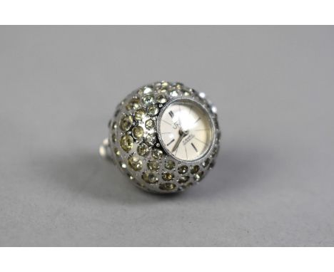 A Vintage Uno 17 Jewel Incabloc Pendant Ball Watch, Silvered Dial with Baton Hour Indicators and Inscribed Swiss Made, 18.7mm