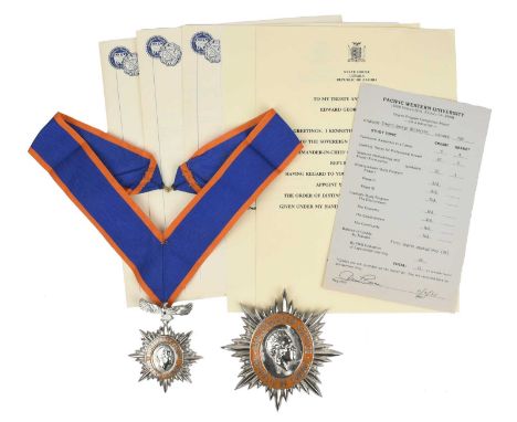Zambia: The Order of Distinguished Service (Second Division), Grand Officer's neck badge and breast star, eight pointed stars