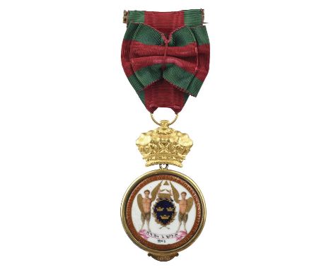 Freemasonry: a Victorian Jewel of the Lodge of Antiquity No 1, gilt-metal and painted ceramic, circular 50mm, the obverse dep