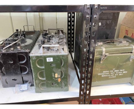 WWII military radio receiver, wireless set No 19 MKIII Canadian receiver, Receiving Set Infra-Red binocular No 1 and magic la