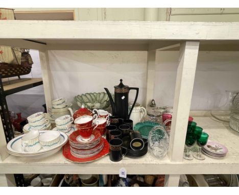 Portmeirion coffee set, Royal Standard tea set, Minton Ardmore table wares, Doulton teapot and jug, Wedgwood leaf plates, Coa