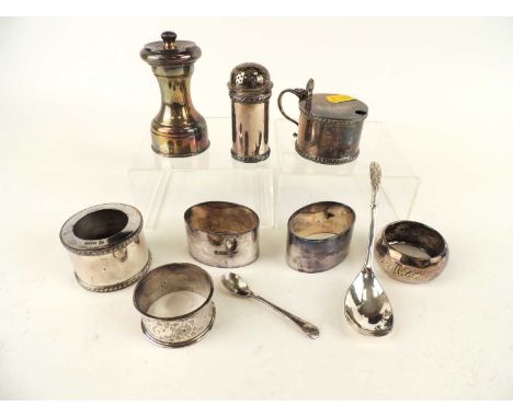 ASSORTED SILVER COLLECTABLES including a pair of oval Scottish napkin rings, three circular napkin rings, mustard pot with bl