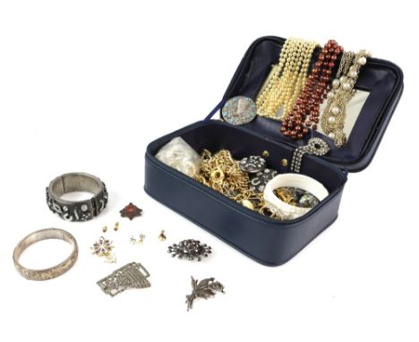 Christian Dior blue vanity case containing costume jewellery including bangle and brooch marked Askew, silver hallmarked bang