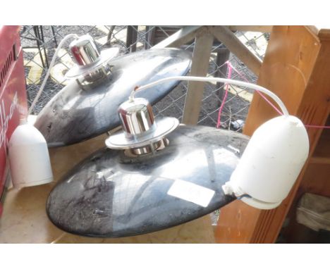 2 BLACK METAL HEIGHT ADJUSTABLE LIGHT FITTINGS
