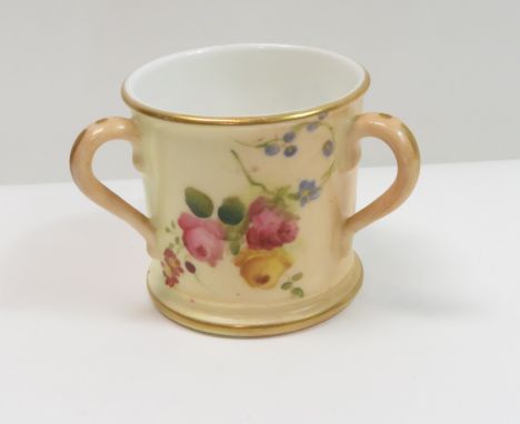 ROYAL WORCESTER MINIATURE TYG IN BLUSH APRICOT &amp; PAINTED WITH FLOWERS, PUCE MARK TO BASE, 4CM HIGH 