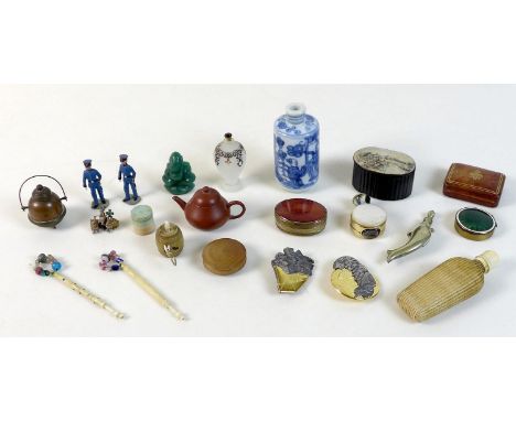 A group of small collectables and ornaments, including a miniature Chinese blue and white rouleau vase, with reign mark to ba