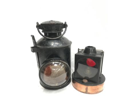 Sherwood (Birmingham) British Rail Western railway signal lamp with circular copper base, fuel cap marked 'BR (W)', height 20