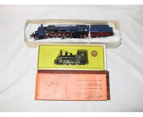 LILIPUT 2 x HO Locomotives - Blue DRK 1Vh 4-6-2 # IVh 1001 - plastic pipe detailing needs reattaching one side otherwise Good