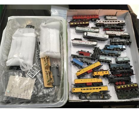 LONE Star push along Railway - 13 x British and American Locomotives, 4 British and American Coaches, 5 x Goods Wagons and so