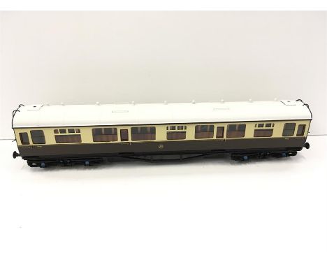 LAWRENCE Scale Models Brass Kit built GWR Chocolate and Cream 1st/3rd # 7022. Built by Derek Lawrence and painted by Larry Go