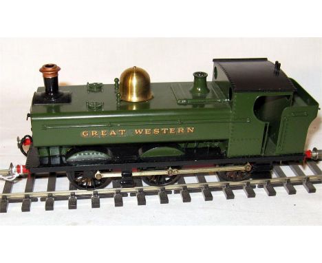 An 0 Gauge 2R Fine Scale, probably proprietary made,  GWR Green 0-6-0PT with Sprung Buffers in Excellent condition.  An Excel